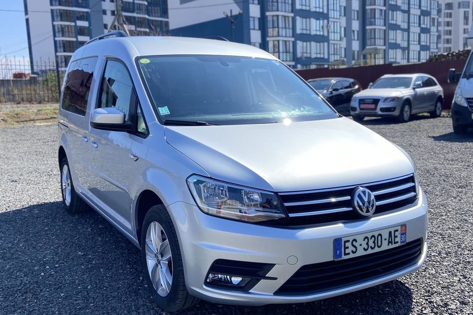 Продам Volkswagen Caddy пасс. 2017 года в Киеве