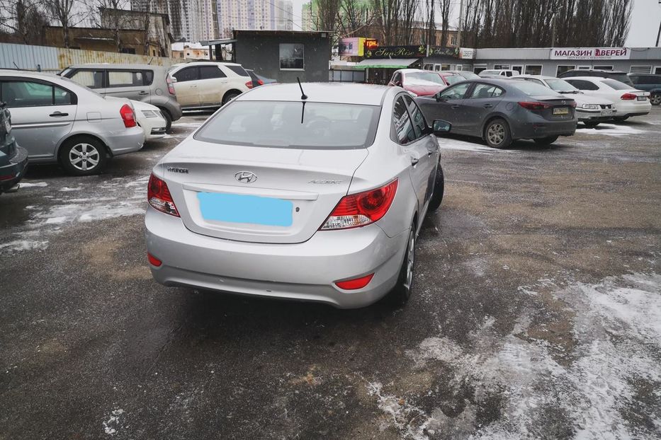 Продам Hyundai Accent  2011 года в Киеве