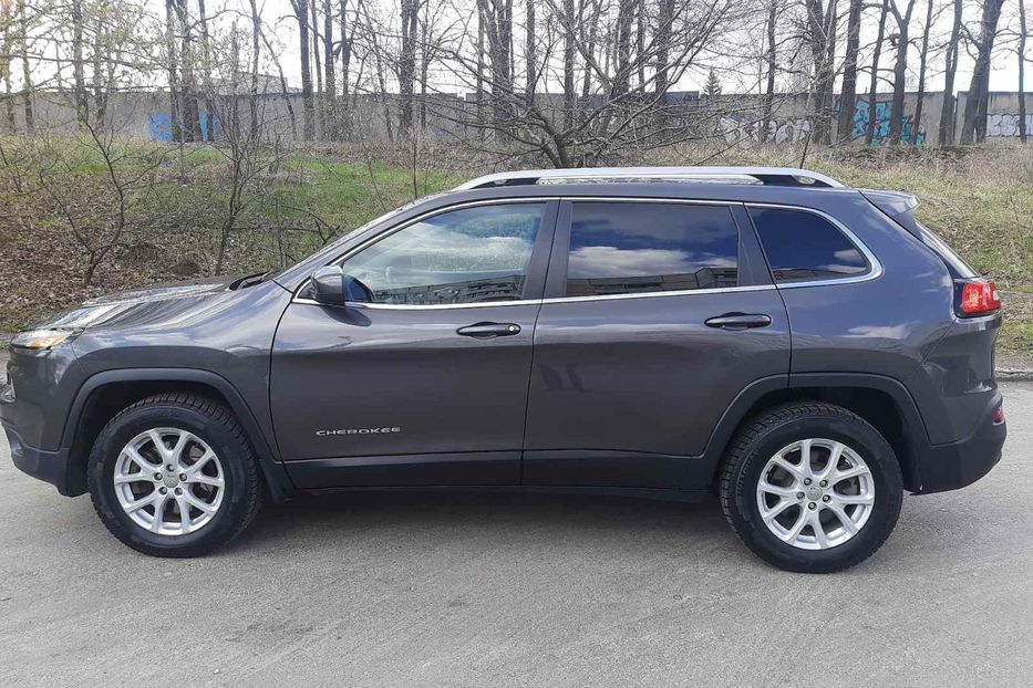 Продам Jeep Cherokee Limited 2016 года в Харькове