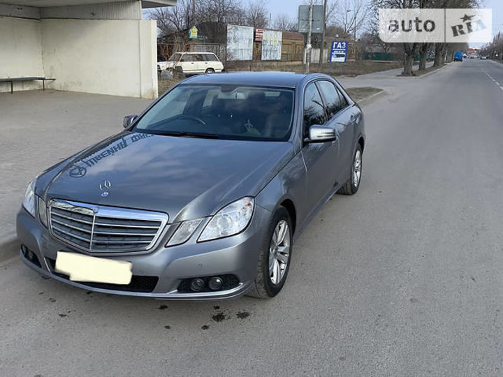 Продам Mercedes-Benz 220 2009 года в Виннице