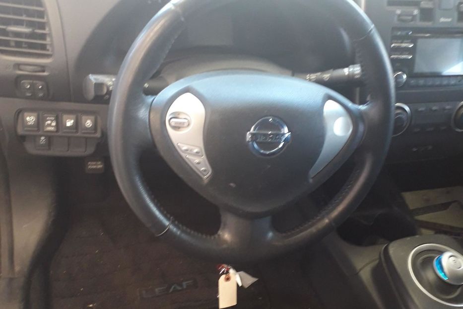 Продам Nissan Leaf 2013 года в Херсоне