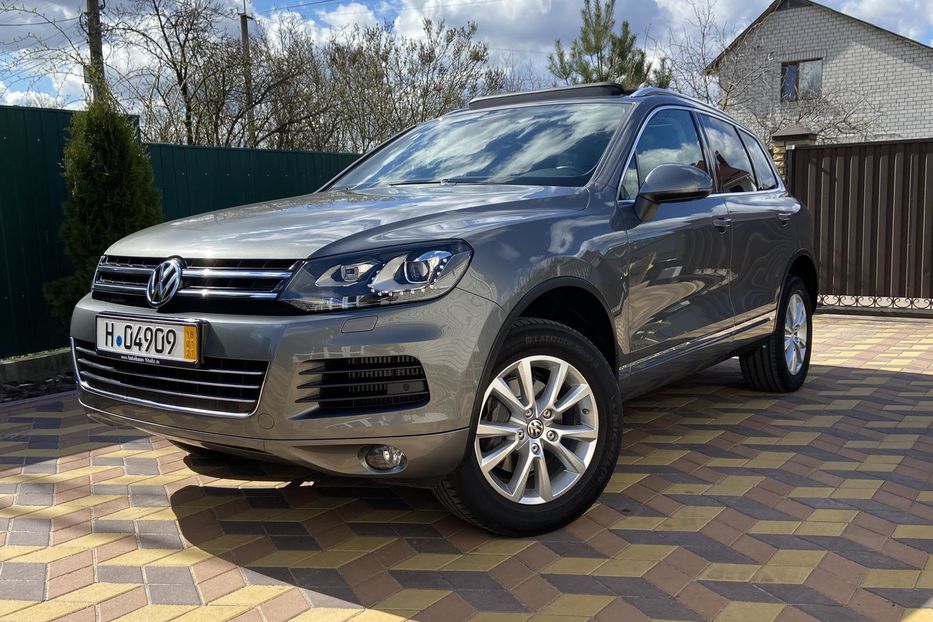 Продам Volkswagen Touareg Pnevmo 2014 года в г. Бердичев, Житомирская область