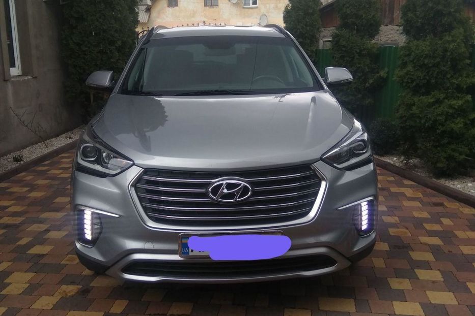 Продам Hyundai Grand Santa Fe 2017 года в Житомире