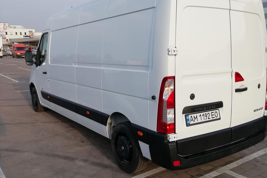 Продам Renault Master груз. 2016 года в Житомире