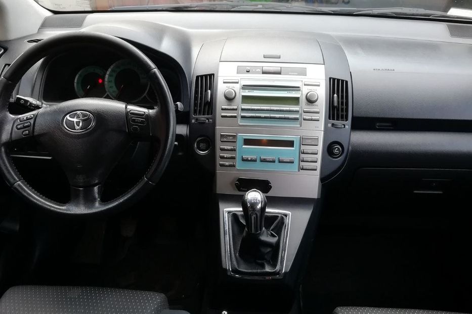 Продам Toyota Verso  2008 года в Чернигове