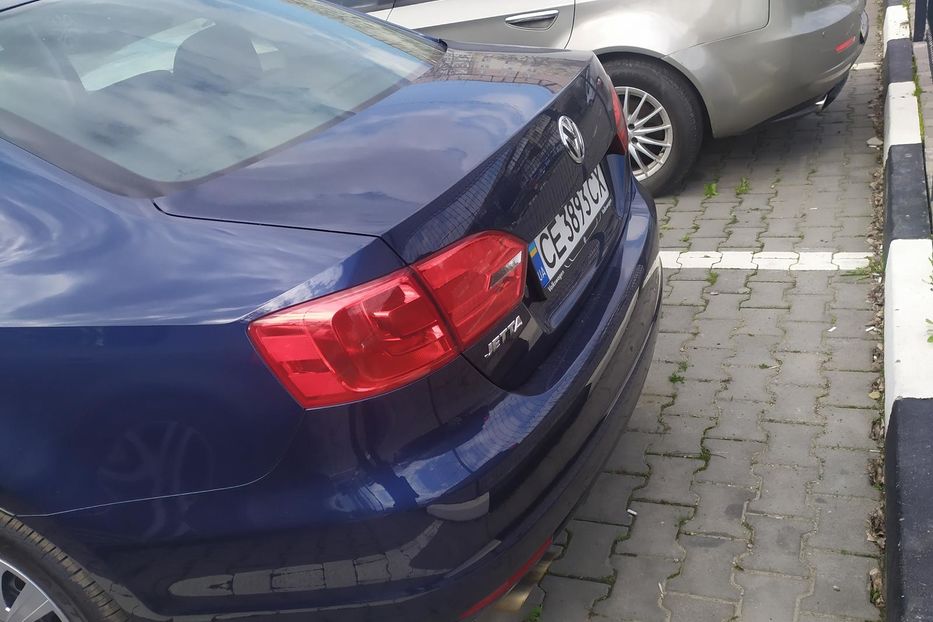 Продам Volkswagen Jetta 2014 года в Черновцах