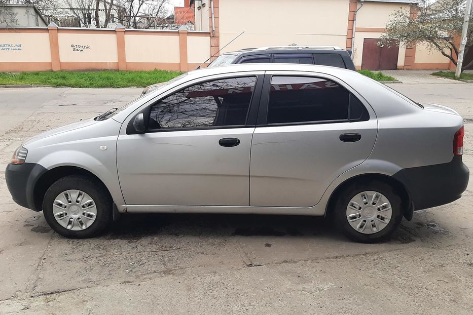 Продам Chevrolet Aveo 2005 года в Херсоне