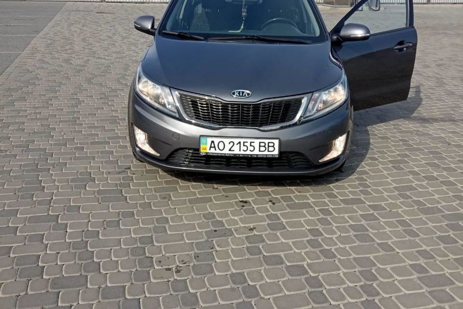 Продам Kia Rio 1.6 мкпп ТОР 2012 года в Ужгороде