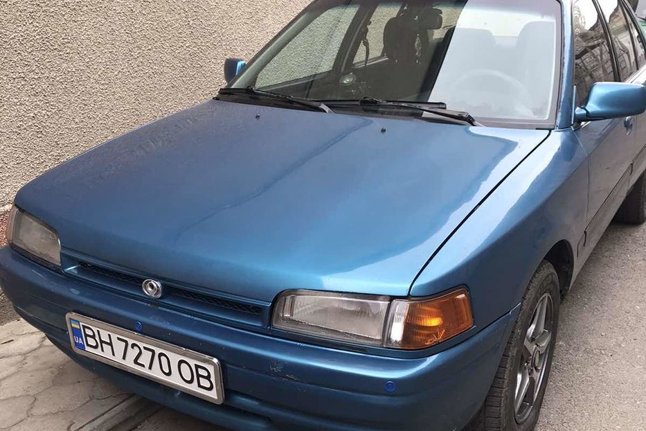 Продам Mazda 323 1993 года в Одессе