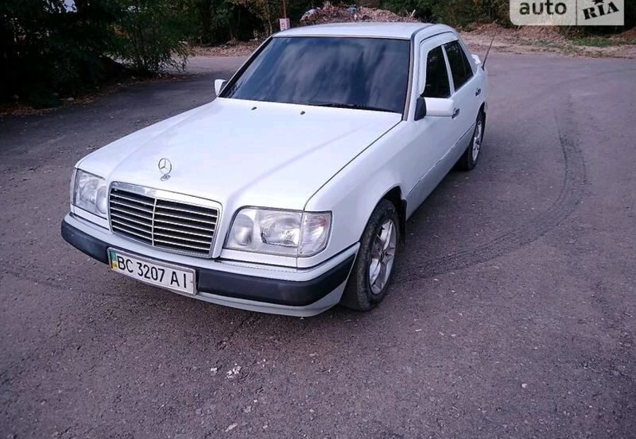 Продам Mercedes-Benz E-Class 1993 года в г. Борислав, Львовская область