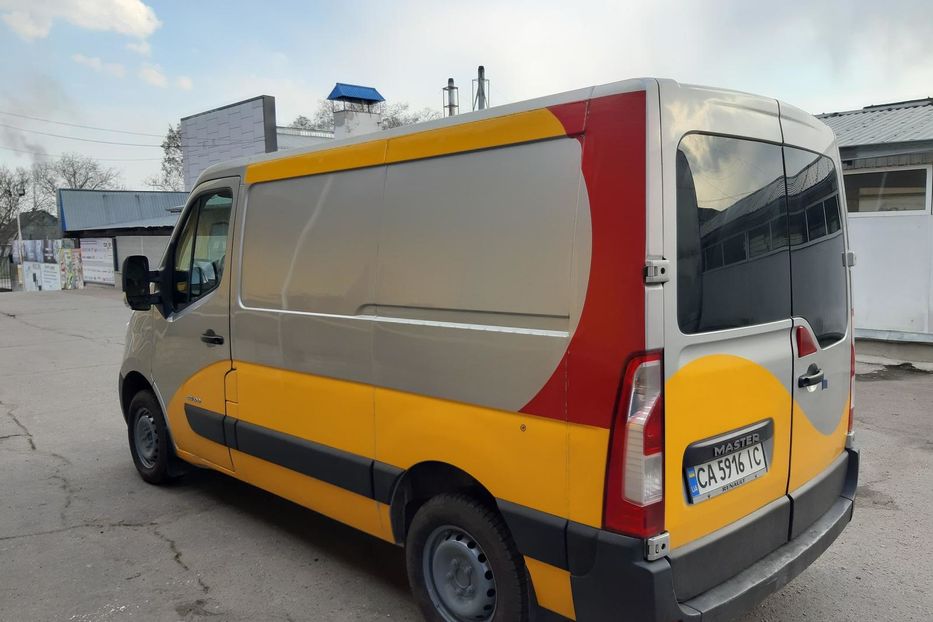 Продам Renault Master груз. 2012 года в Черкассах