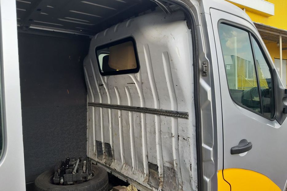 Продам Renault Master груз. 2012 года в Черкассах