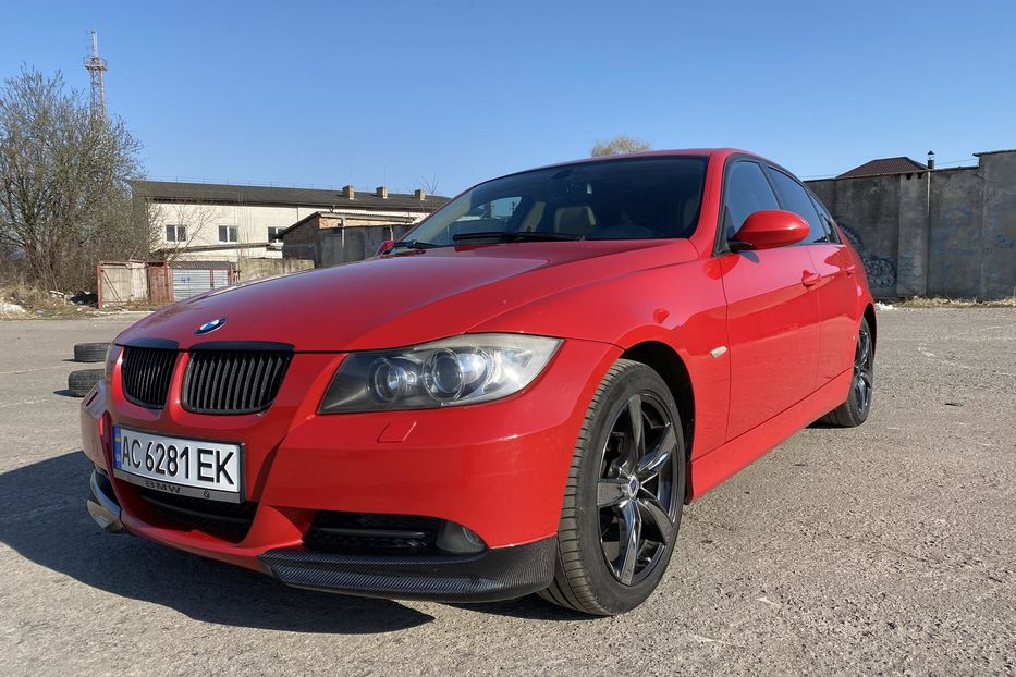 Продам BMW 320 E90 2005 года в Луцке