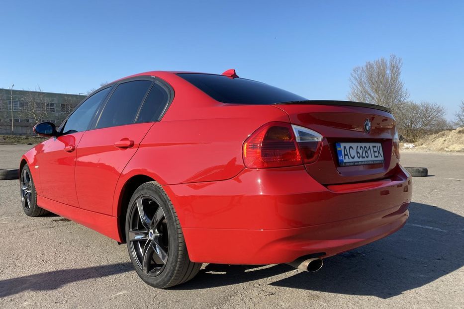 Продам BMW 320 E90 2005 года в Луцке