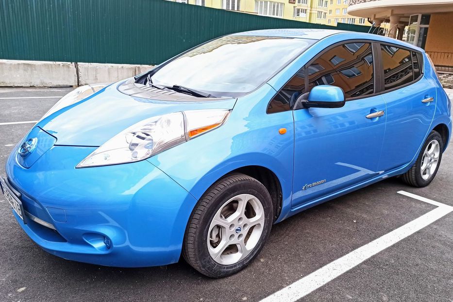 Продам Nissan Leaf SV PREMIUM 2013 года в г. Вишневое, Киевская область