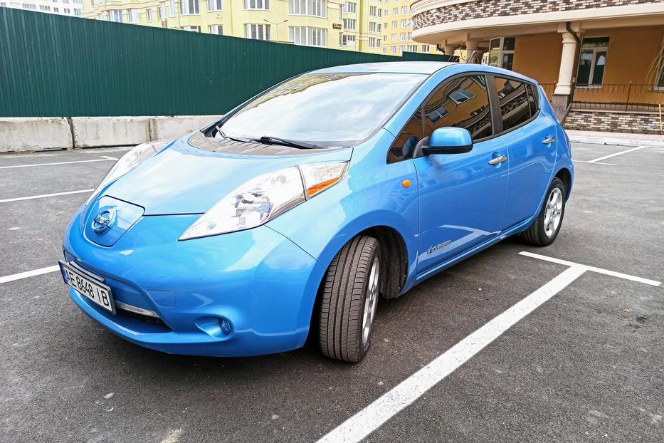 Продам Nissan Leaf SV PREMIUM 2013 года в г. Вишневое, Киевская область