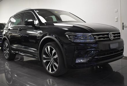 Продам Volkswagen Tiguan 2019 года в Киеве