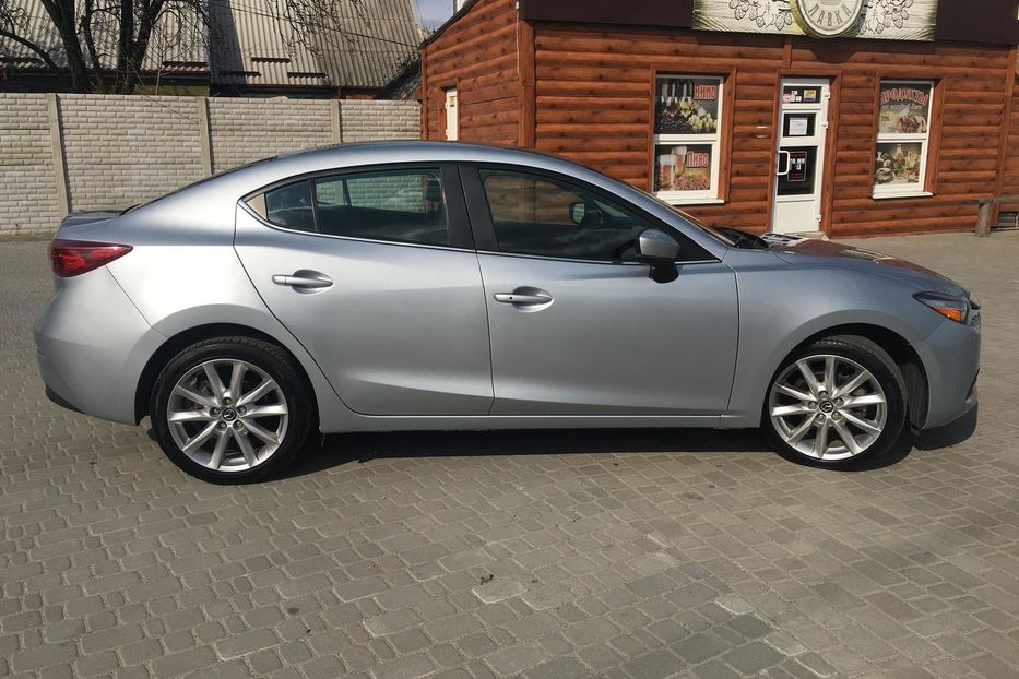 Продам Mazda 3 touring 2017 2016 года в Днепре