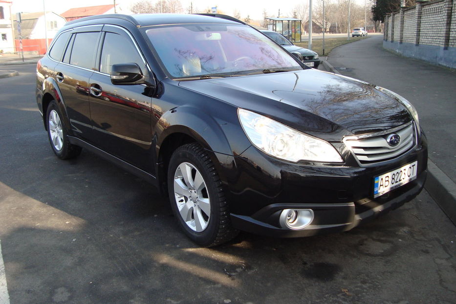 Продам Subaru Outback универсал 2010 года в Киеве