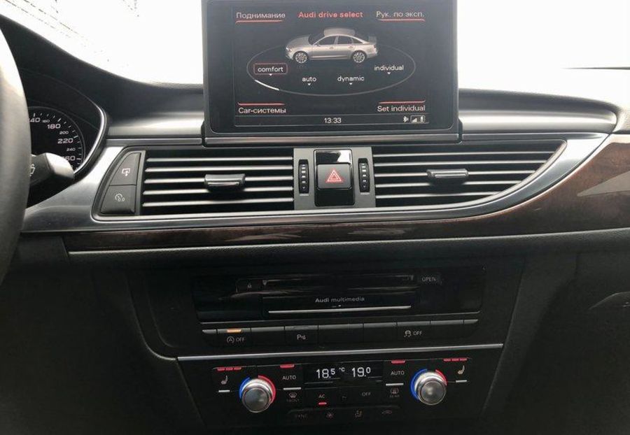 Продам Audi A6 Quattro 2012 года в Киеве