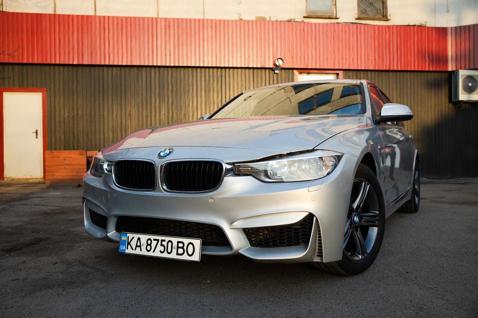 Продам BMW 320 320i M3 style 2015 года в Киеве