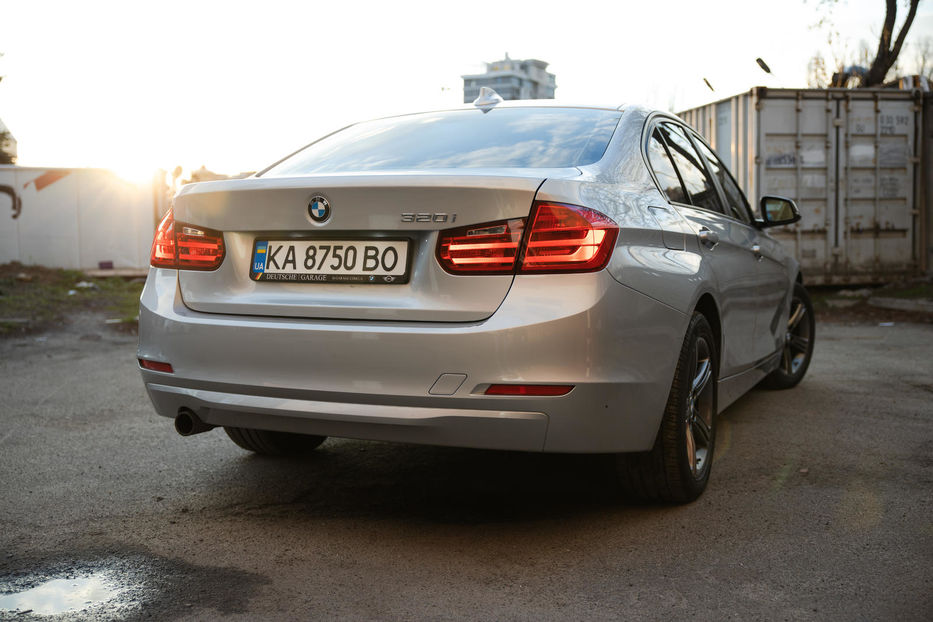 Продам BMW 320 320i M3 style 2015 года в Киеве