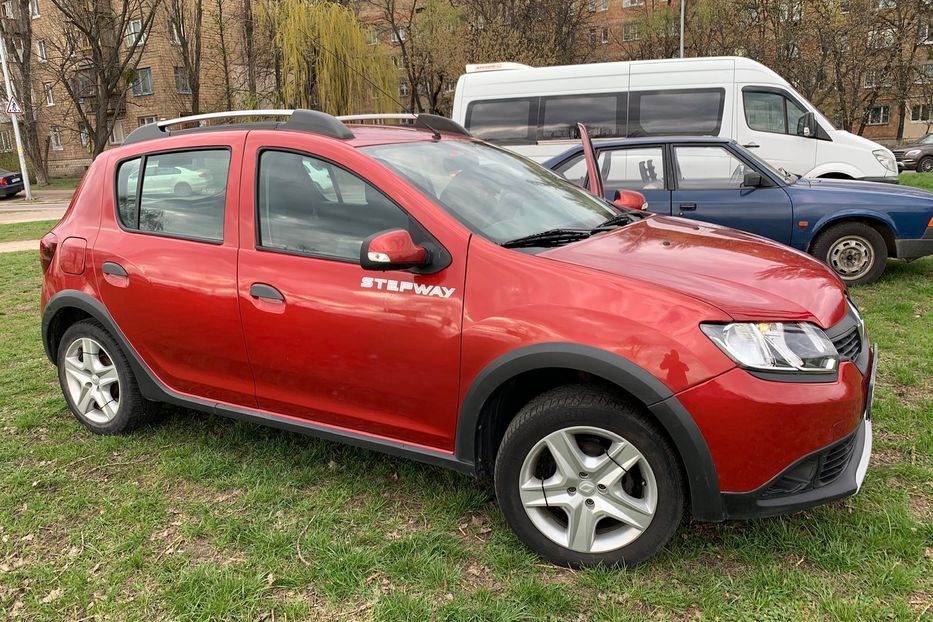 Продам Renault Sandero StepWay Stepway 2013 года в Киеве