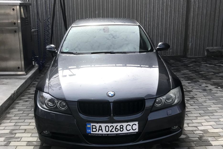 Продам BMW 318 i 2007 года в Кропивницком