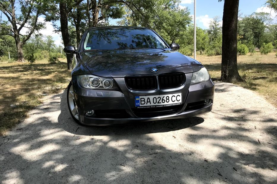 Продам BMW 318 i 2007 года в Кропивницком