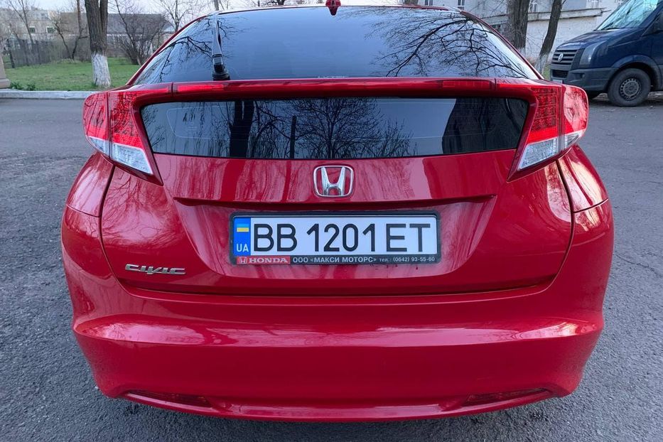 Продам Honda Civic 2012 года в Харькове