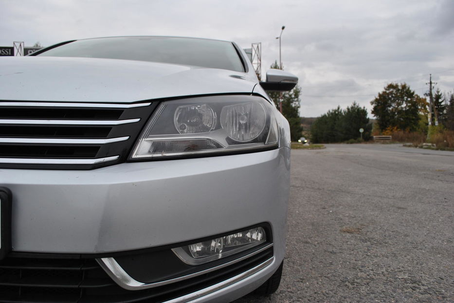 Продам Volkswagen Passat B7 2012 года в Харькове