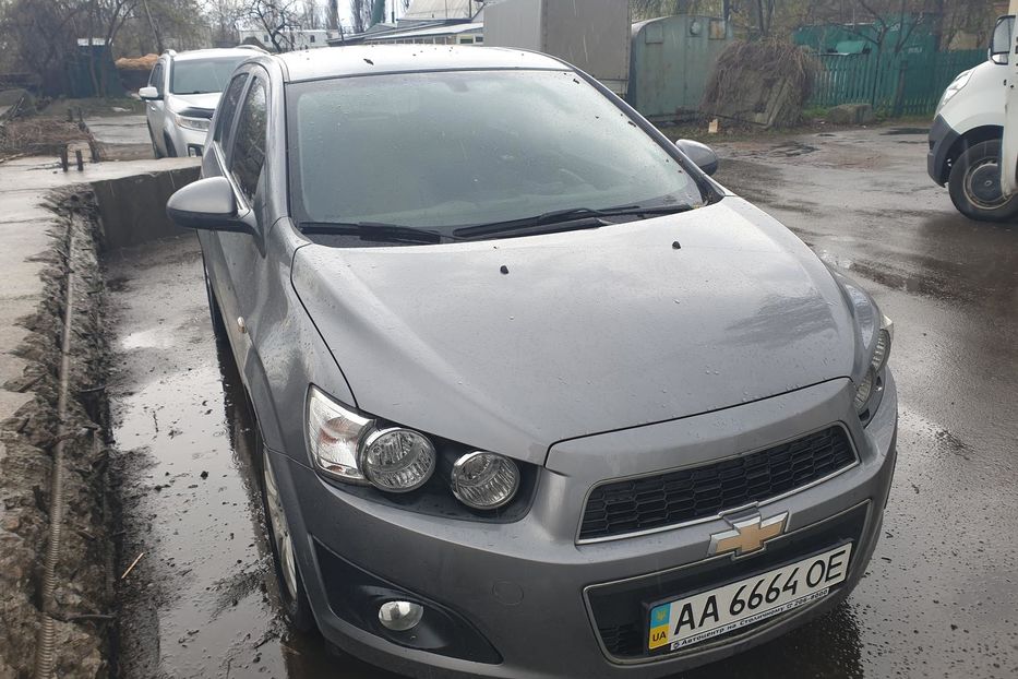 Продам Chevrolet Aveo 2012 года в Киеве