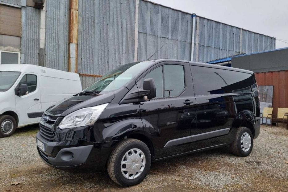 Продам Ford Transit пасс. Custom 2017 года в Одессе