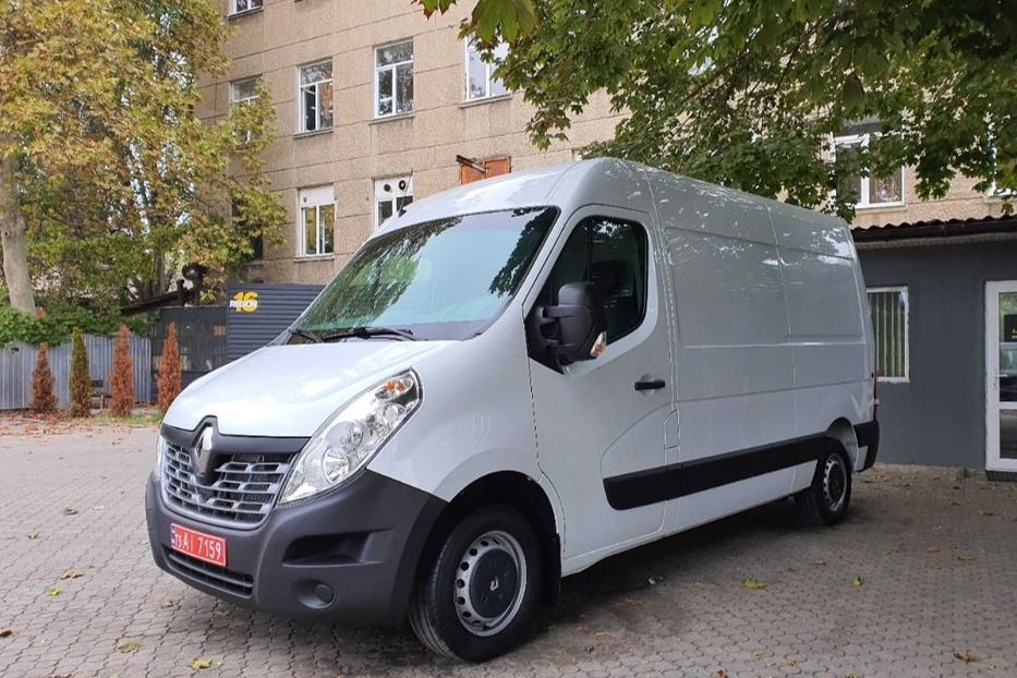 Продам Renault Master груз. 2017 года в Одессе