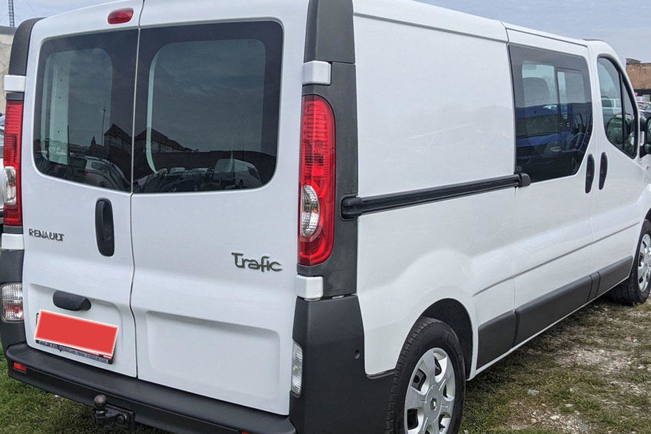 Продам Renault Trafic пасс. 2014 года в Ровно