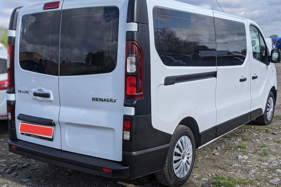 Продам Renault Trafic пасс. 2016 года в Ровно