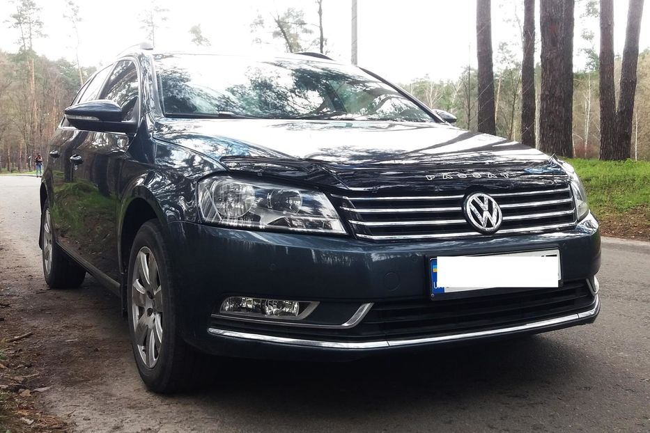 Продам Volkswagen Passat B7 2012 года в Харькове