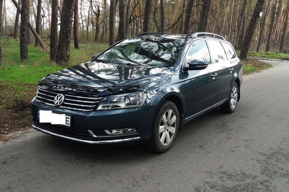 Продам Volkswagen Passat B7 2012 года в Харькове