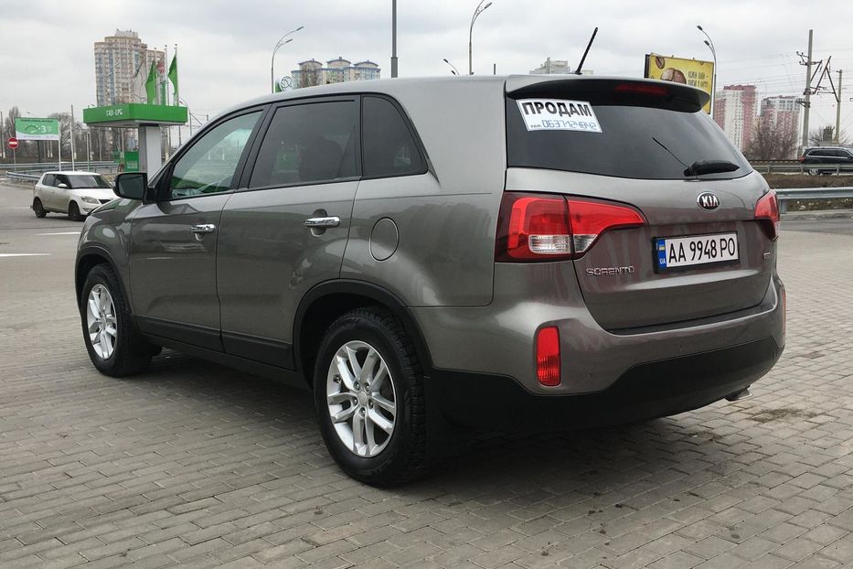 Продам Kia Sorento 2014 года в Киеве