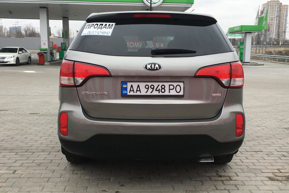 Продам Kia Sorento 2014 года в Киеве