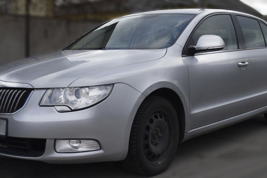 Продам Skoda Superb 2012 года в Днепре