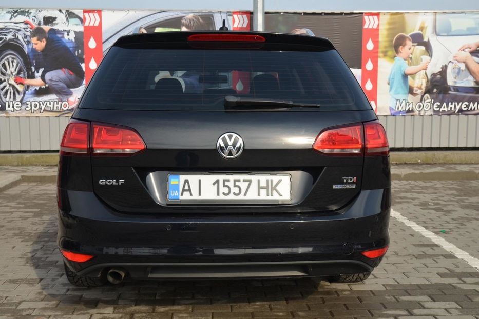 Продам Volkswagen Golf VII 2014 года в Киеве