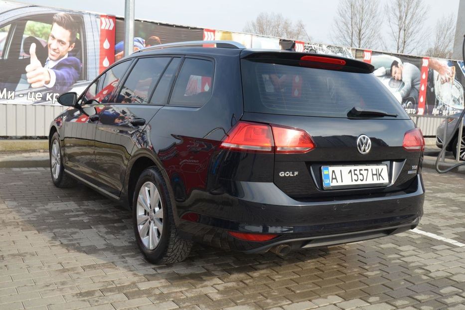 Продам Volkswagen Golf VII 2014 года в Киеве