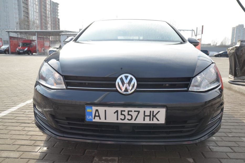 Продам Volkswagen Golf VII 2014 года в Киеве