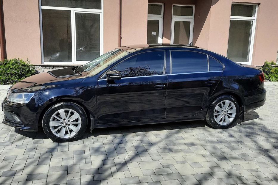 Продам Volkswagen Jetta 2016 года в г. Мукачево, Закарпатская область