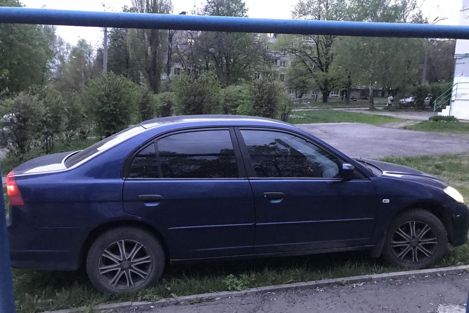 Продам Honda Civic 2004 года в Харькове