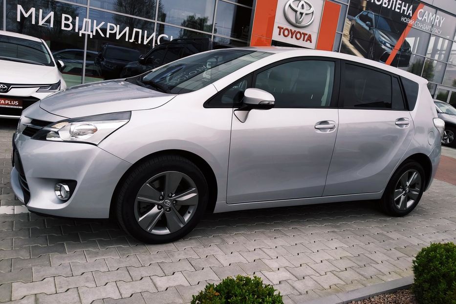 Продам Toyota Verso  Comfort D-CAT 2015 года в Житомире