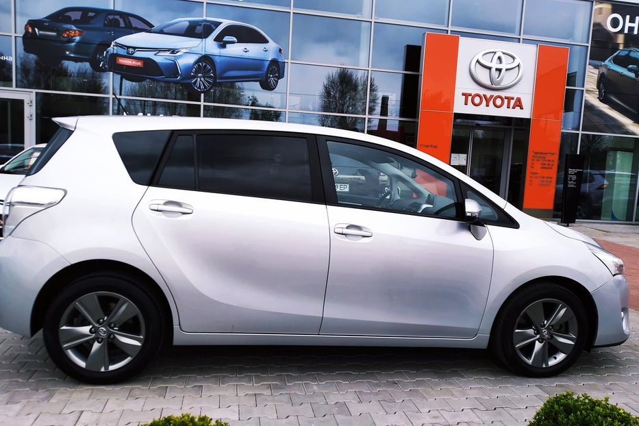Продам Toyota Verso  Comfort D-CAT 2015 года в Житомире