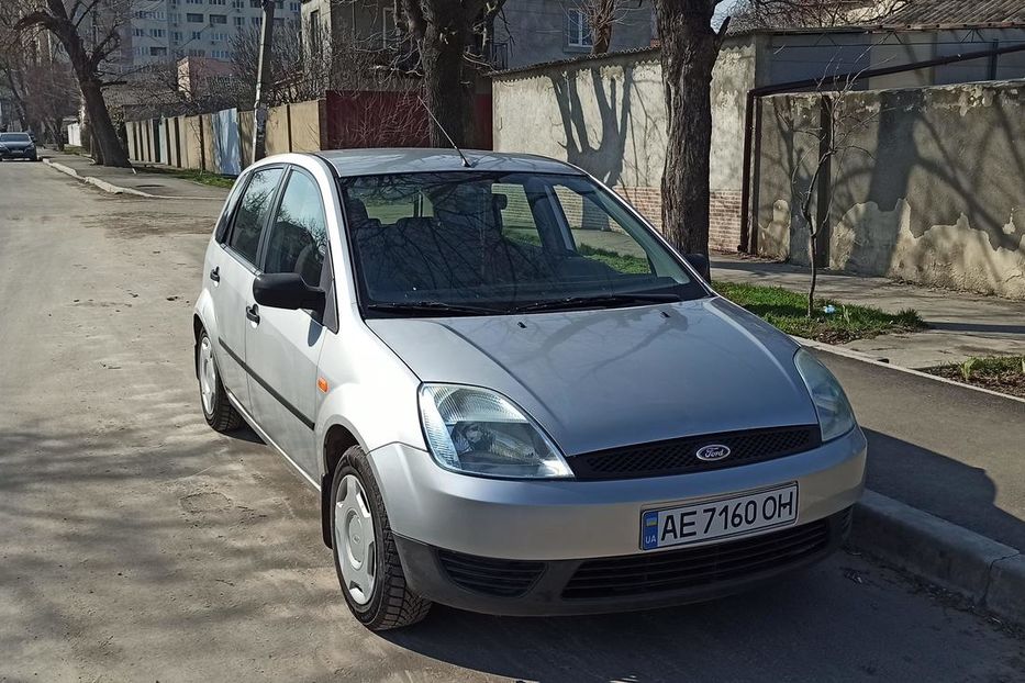 Продам Ford Fiesta 2004 года в Одессе