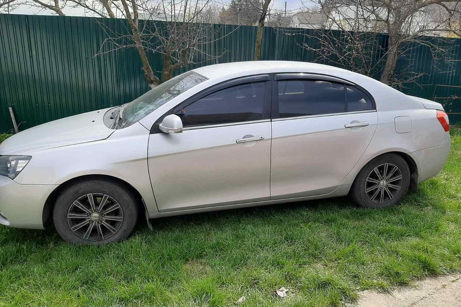 Продам Geely Emgrand 7 2013 года в Киеве